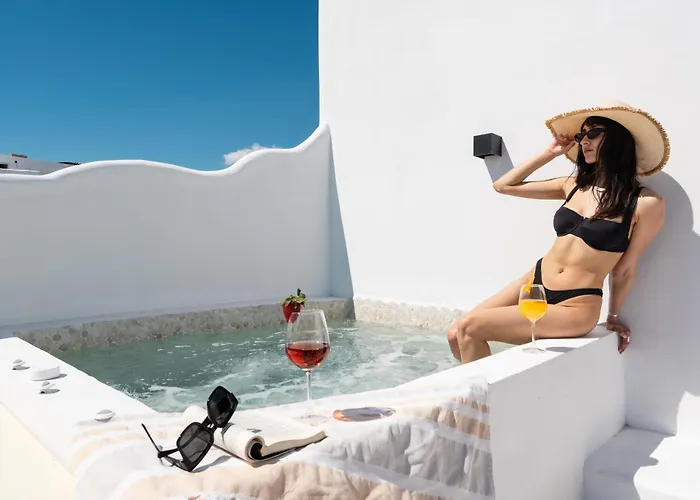 Hotel Electra & Perivolos (Santorini)